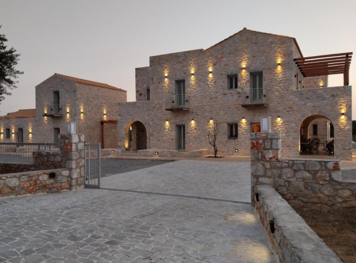 Terra Di Pietra Exclusive Suites & Apartments Αρεόπολις Εξωτερικό φωτογραφία