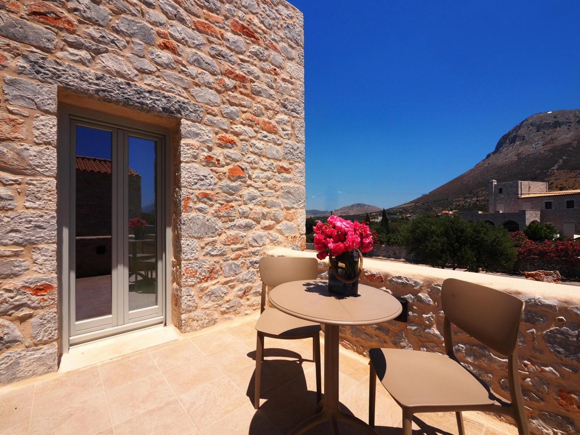 Terra Di Pietra Exclusive Suites & Apartments Αρεόπολις Εξωτερικό φωτογραφία