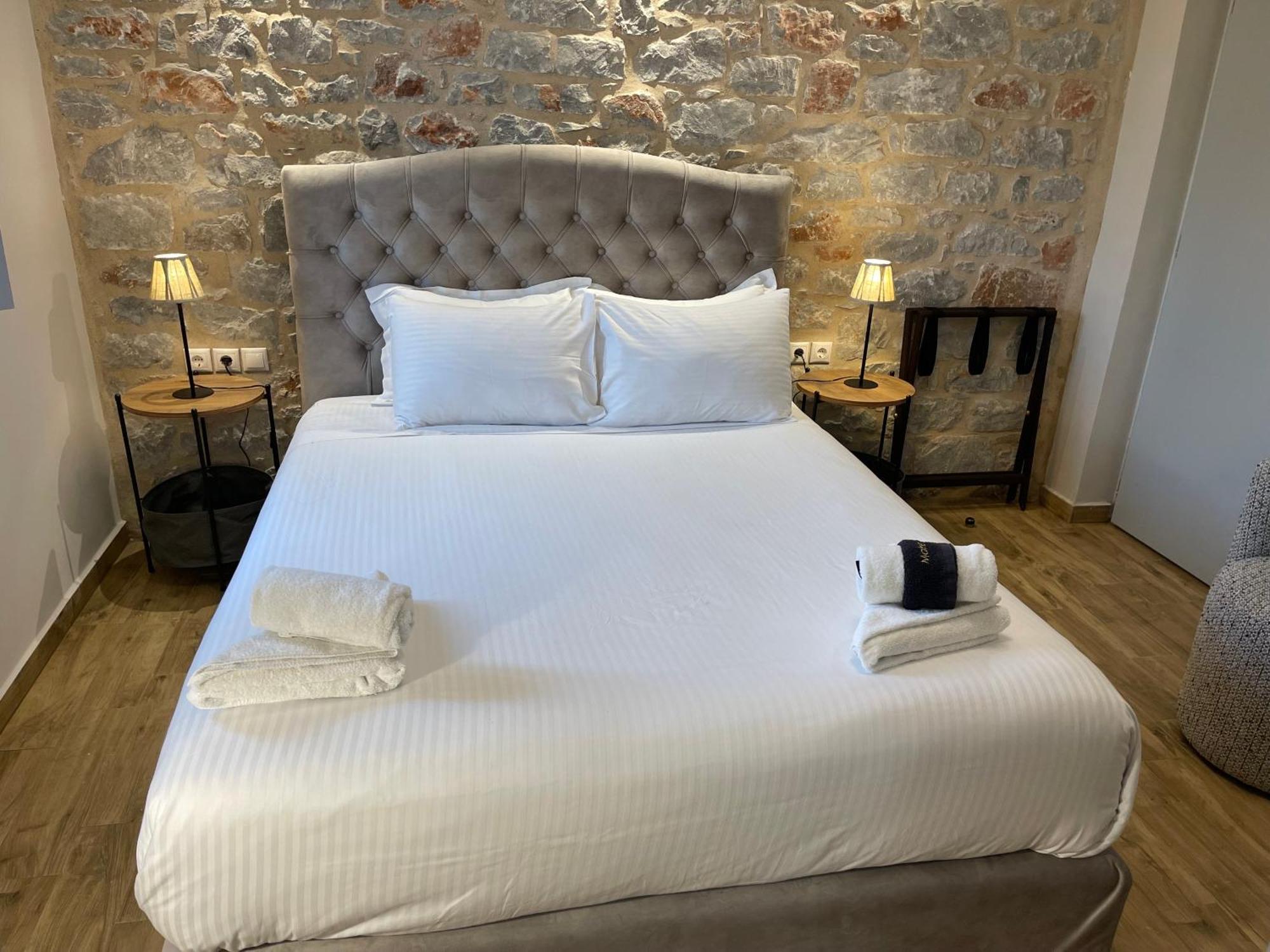 Terra Di Pietra Exclusive Suites & Apartments Αρεόπολις Εξωτερικό φωτογραφία